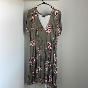 Torrid green tshirt dress